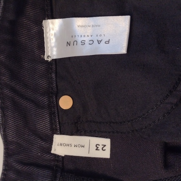 NEW NWT PacSun Mom Shorts Size 23 Black Jean Shorts Size 23 - Picture 12 of 13